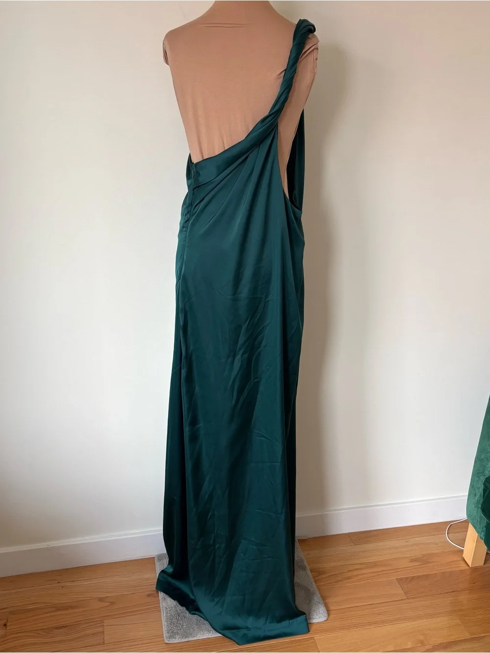 Free People Victoria Green Twist One Shoulder Satin Maxi Dress Gown Size 16